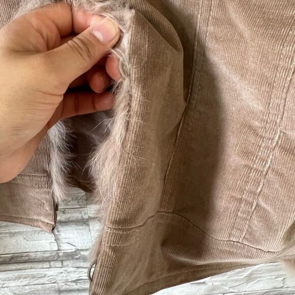 Jennyfer J. || 90's Tan Corduroy Rabbit Fur Y2K Style Pocket Jacket - Picture 8 of 14
